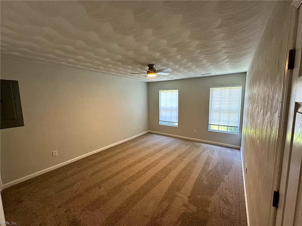 8217 Simons DR, NORFOLK VA 23505 thumb 9