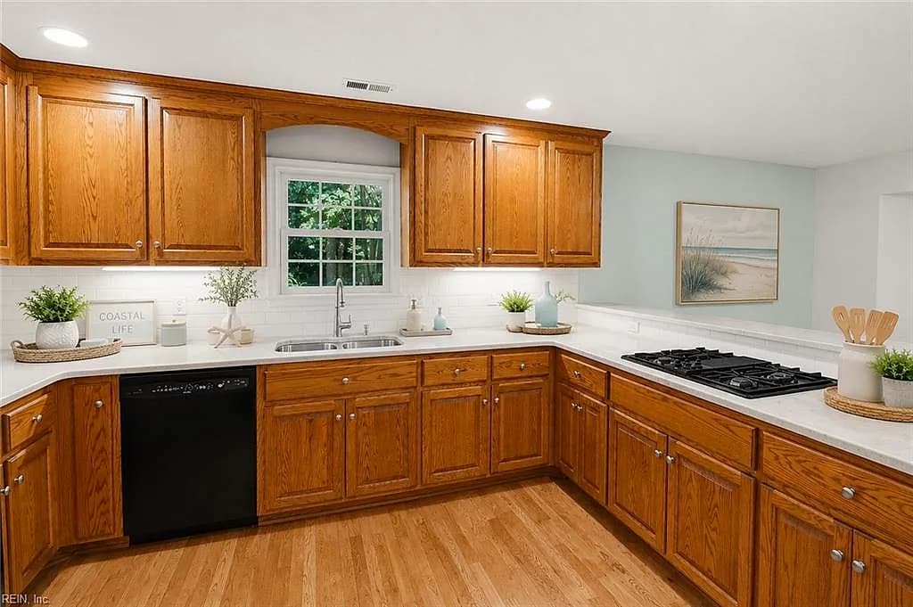 505 Plantation  Rd NONE, NORTH VA 23128 - Photo 4