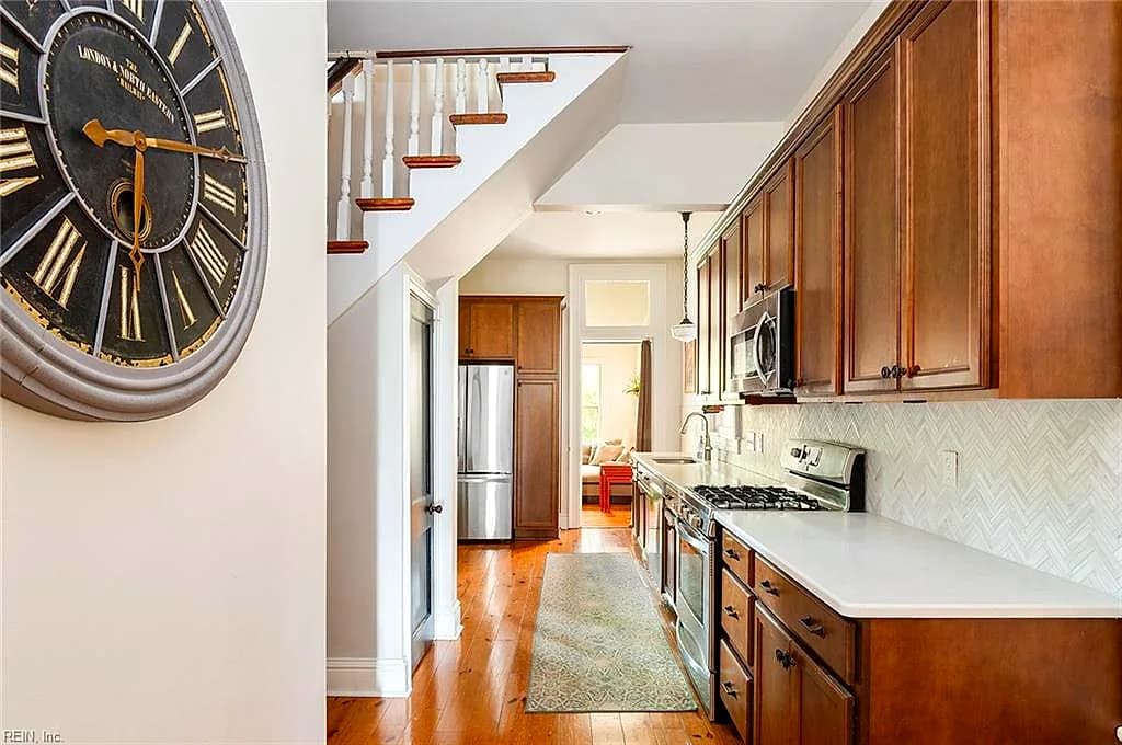 338 Fairfax AVE, NORFOLK VA 23507 - Photo 5