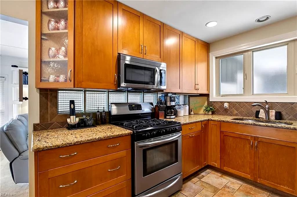 5104 S Lake RD, VIRGINIA BEACH VA 23455 thumb 7
