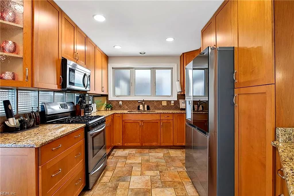 5104 S Lake RD, VIRGINIA BEACH VA 23455 thumb 8