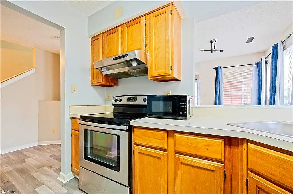 12811 Daybreak CIR, NEWPORT NEWS VA 23608 thumb 12
