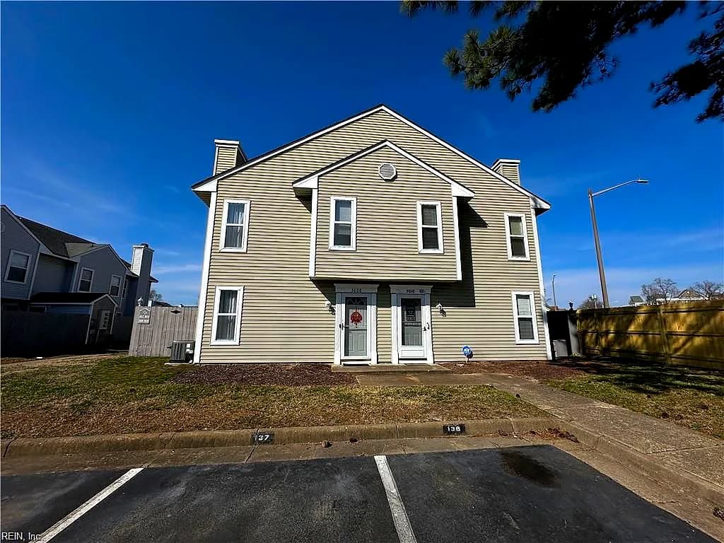 5608 Tourmaline CT, VIRGINIA BEACH VA 23462 - Main photo