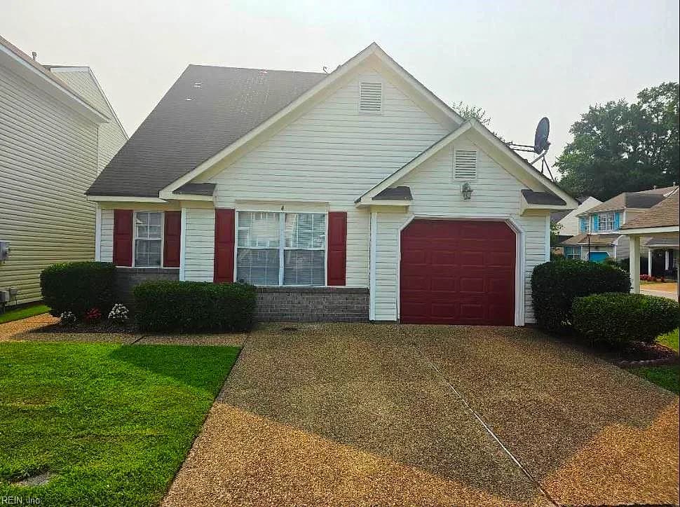 4 Marigold LN, HAMPTON VA 23663 - Photo 2