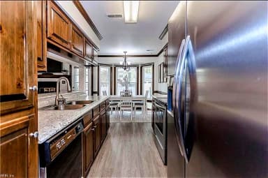 20 Colonies LNDG, HAMPTON VA 23669 thumb 7