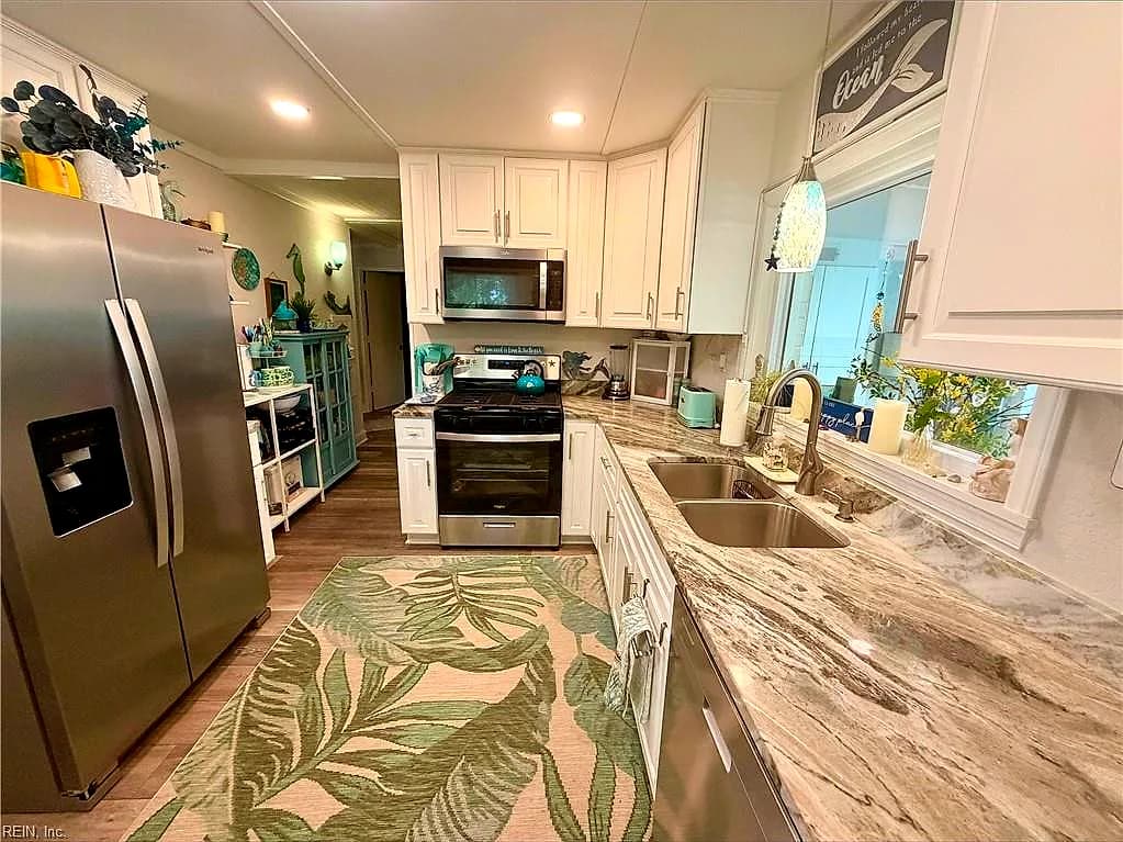 7943 Carlton ST, NORFOLK VA 23518 - Photo 4