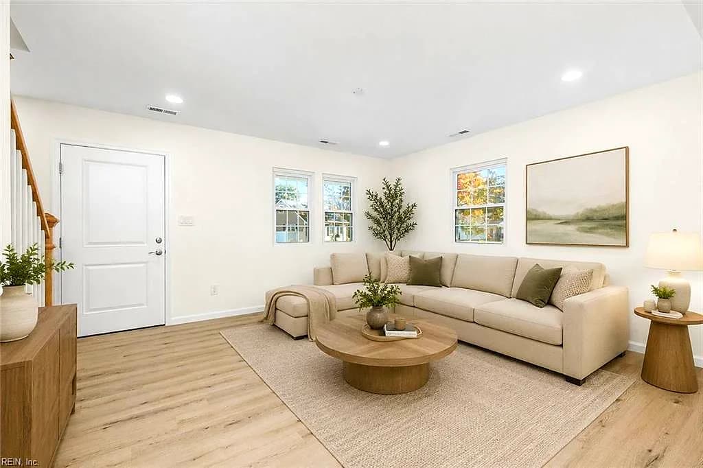 8227 Briarwood CIR, NORFOLK VA 23518 thumb 9