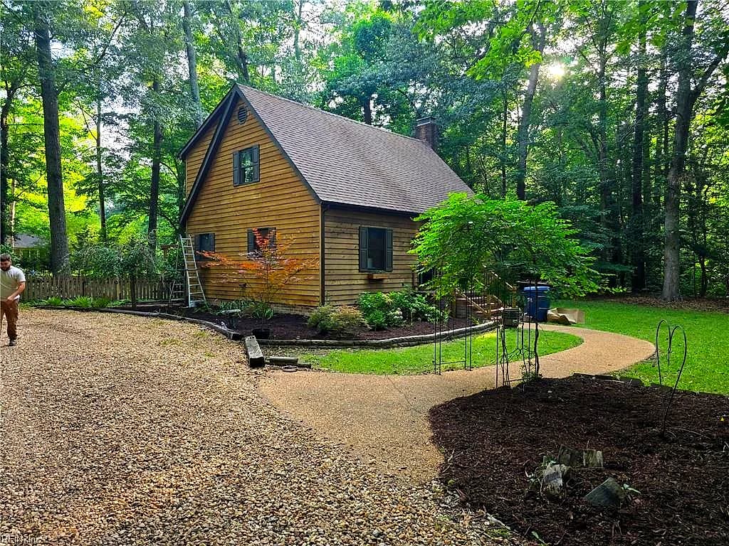 7624 Lomaki LN, GLOUCESTER VA 23061 - Photo 3