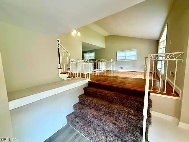 7471 Millbrook RD, NORFOLK VA 23505 - Photo 5