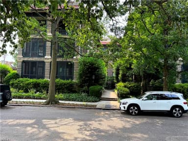 812 Stockley GDNS #6, NORFOLK VA 23507 thumb 1
