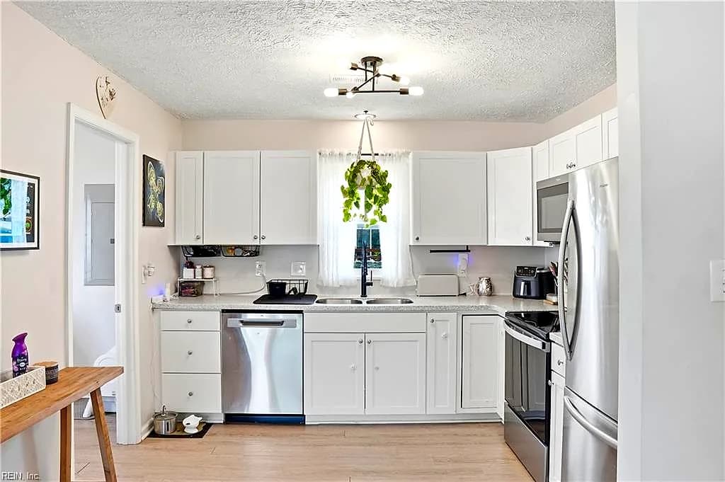 124 Alaric DR, HAMPTON VA 23664 thumb 9