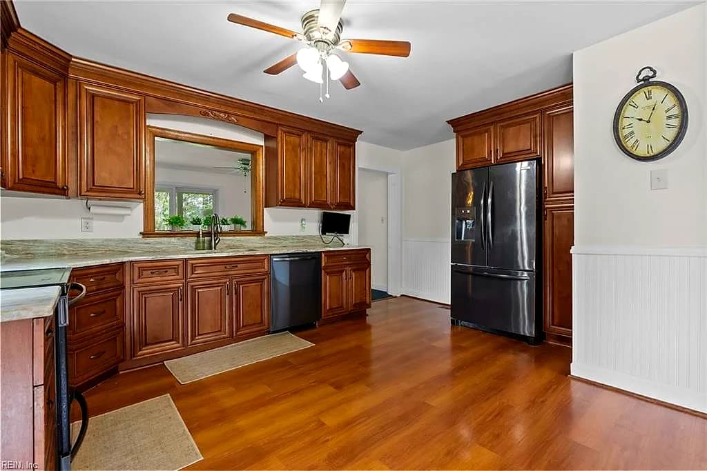 109 Rich RD, YORKTOWN VA 23693 thumb 9