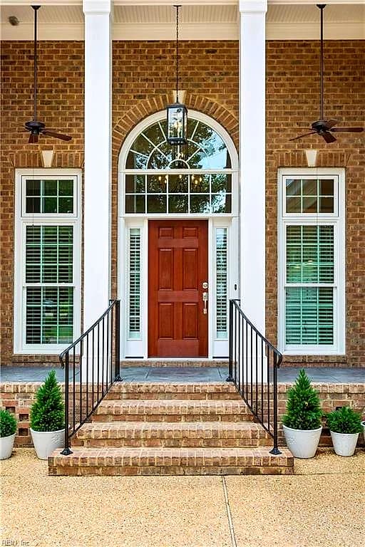 215 Danesbury PARK, WILLIAMSBURG VA 23188 - Photo 4