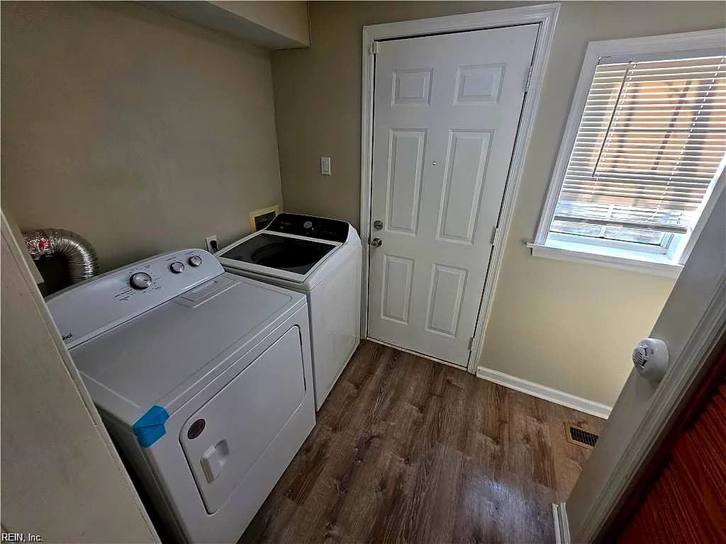 388 Poplar AVE, NEWPORT NEWS VA 23607 thumb 11