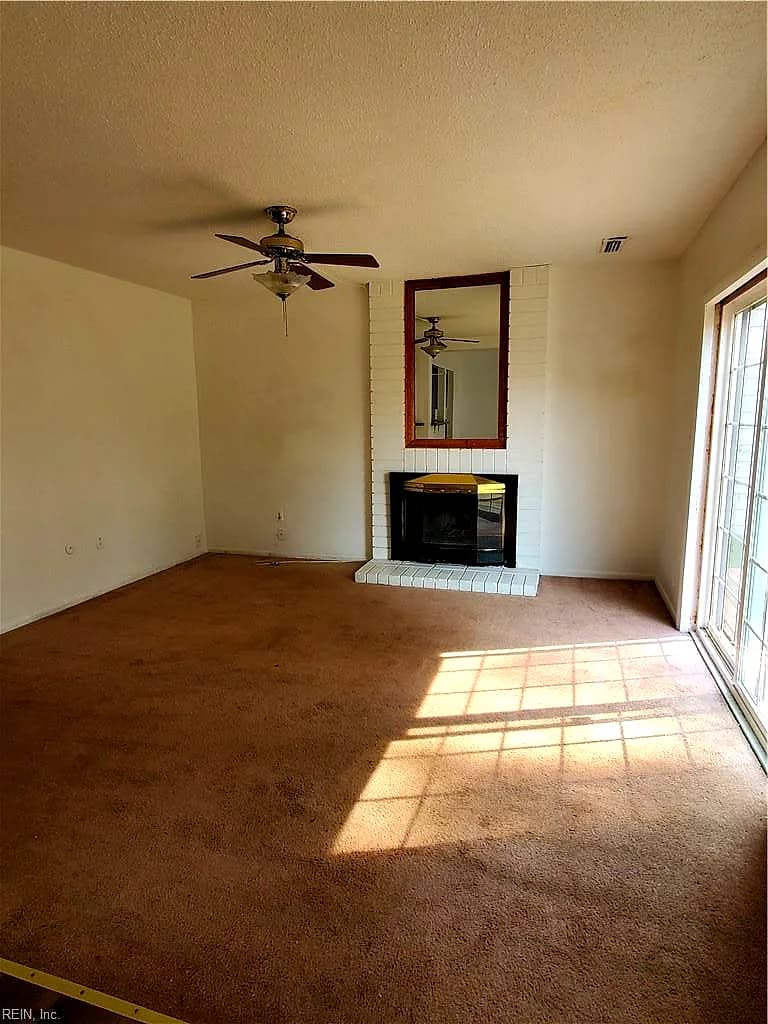 5769 Albright DR, VIRGINIA BEACH VA 23464 - Photo 4