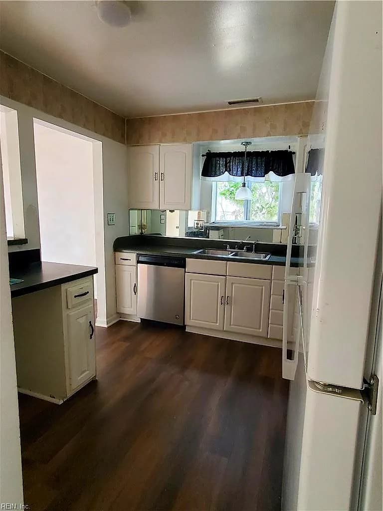 5769 Albright DR, VIRGINIA BEACH VA 23464 thumb 6