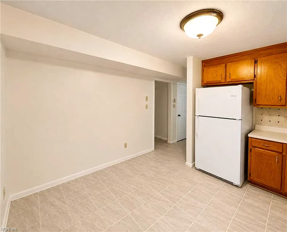 840 Deer Path TRL, NEWPORT NEWS VA 23608 - Photo 4