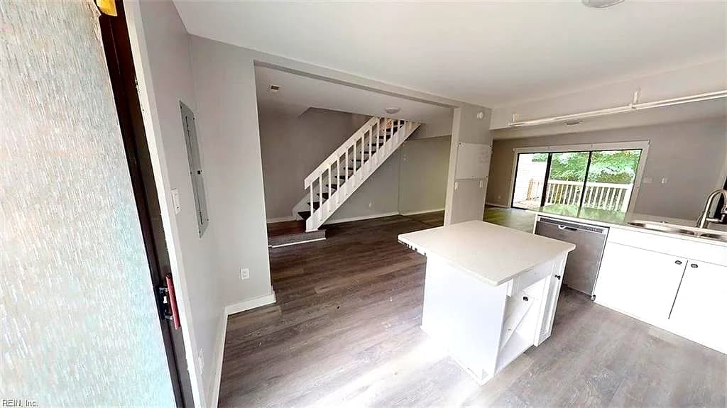 211 Bridgewater DR, NEWPORT NEWS VA 23603 thumb 8