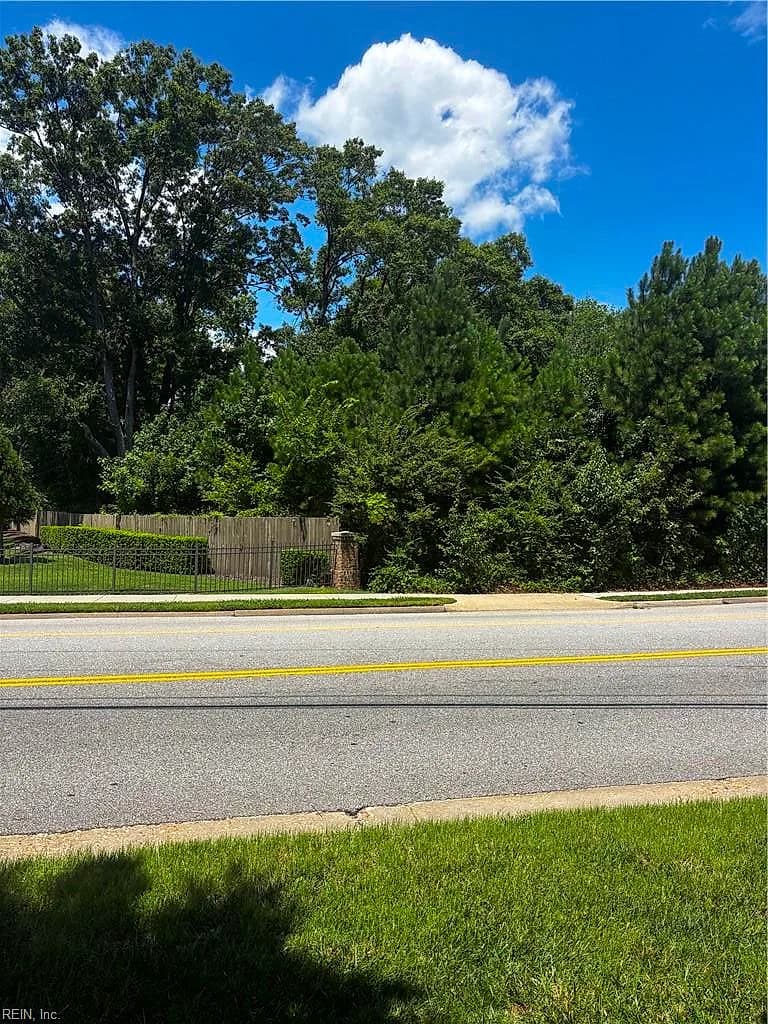 175 Pine Chapel RD, HAMPTON VA 23666 - Photo 5