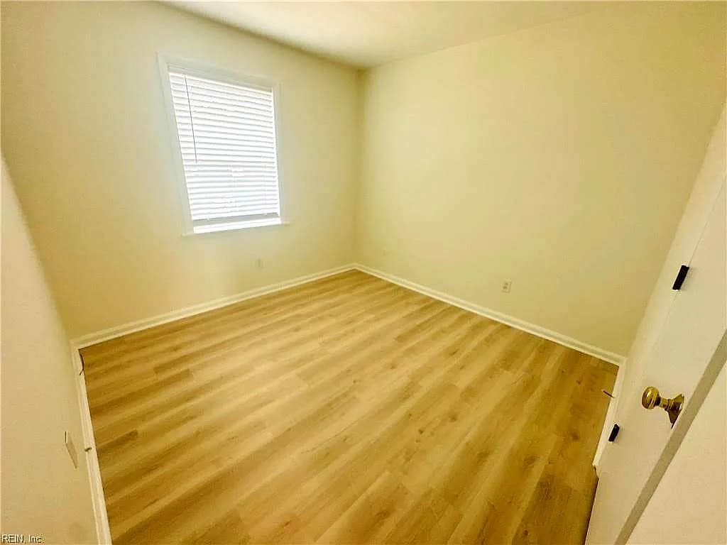 615 W Ocean View AVE #A, NORFOLK VA 23503 thumb 10