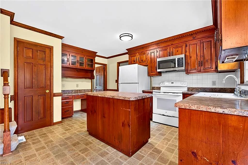 920 Bellingham DR, CHESAPEAKE VA 23322 thumb 7