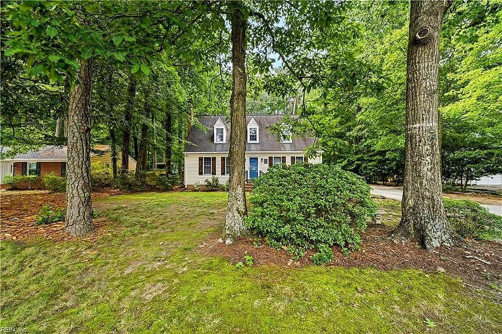 32 Little Florida RD, POQUOSON VA 23662 - Photo 3