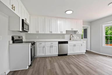403 Dunham Massie DR, HAMPTON VA 23669 thumb 3