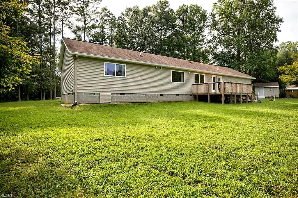 8281 Roaring Springs RD, GLOUCESTER VA 23061 thumb 9