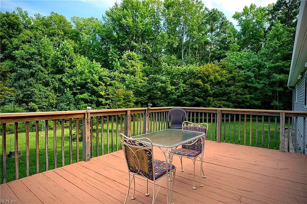 8281 Roaring Springs RD, GLOUCESTER VA 23061 thumb 10