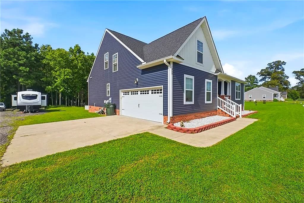 1050 Glen Haven DR, SUFFOLK VA 23437 - Photo 3