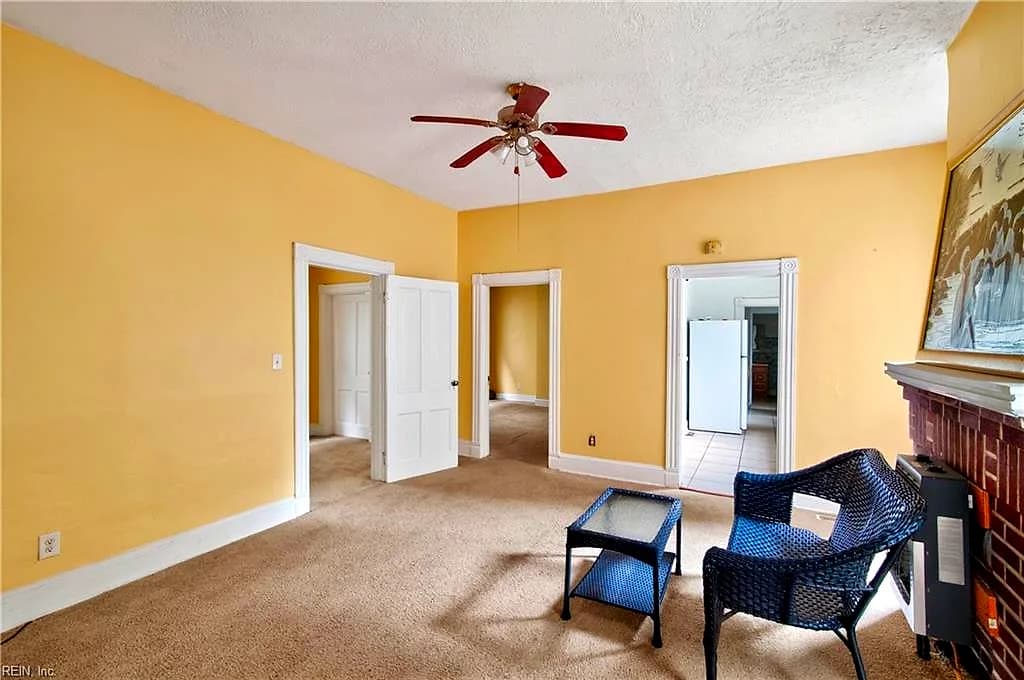 1038 Crawford PW, PORTSMOUTH VA 23704 thumb 7