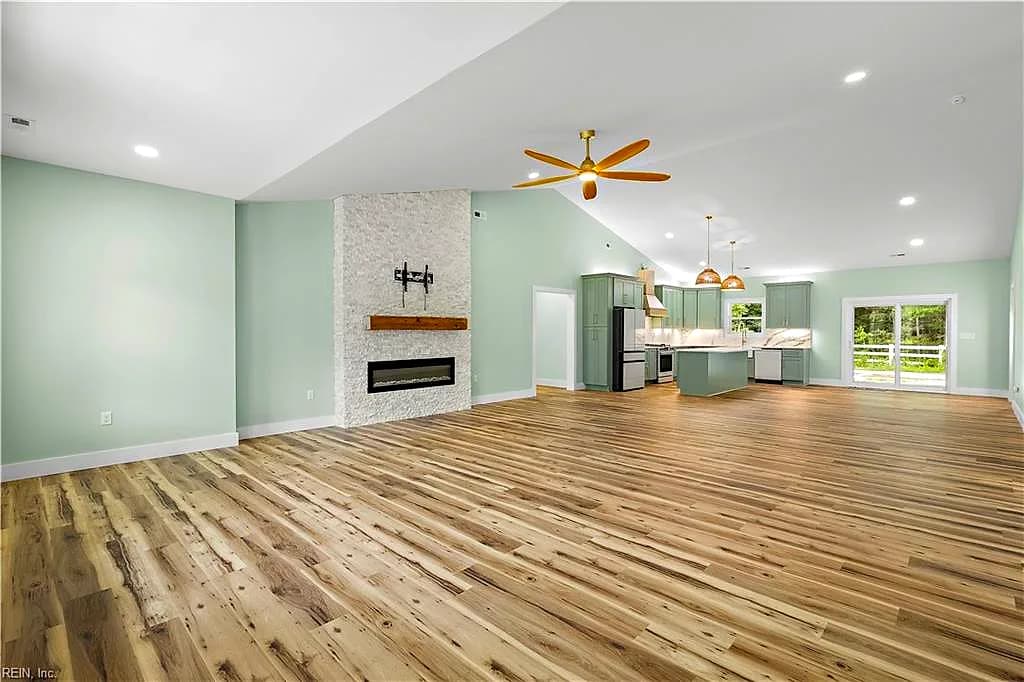14371 Hardys PL, SMITHFIELD VA 23430 thumb 6