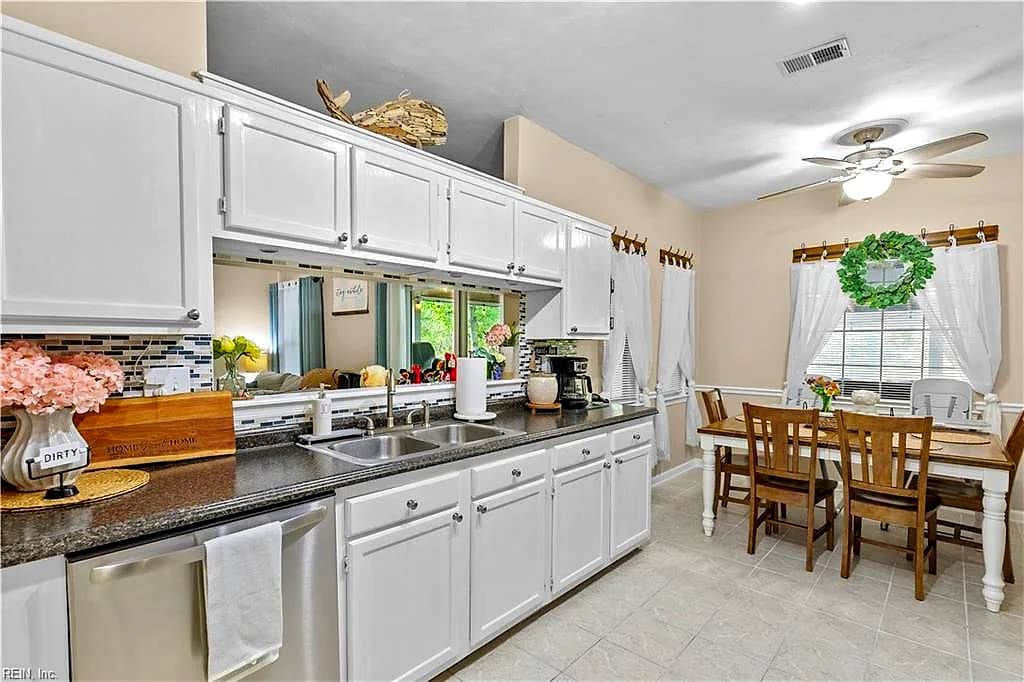 2537 Gaines Mill Dr DR, VIRGINIA BEACH VA 23456 thumb 9