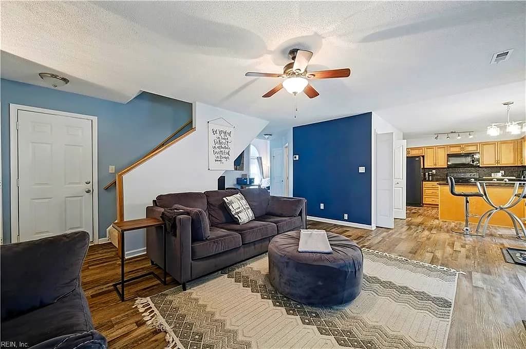 853 Yorkshire LN, NEWPORT NEWS VA 23608 thumb 9