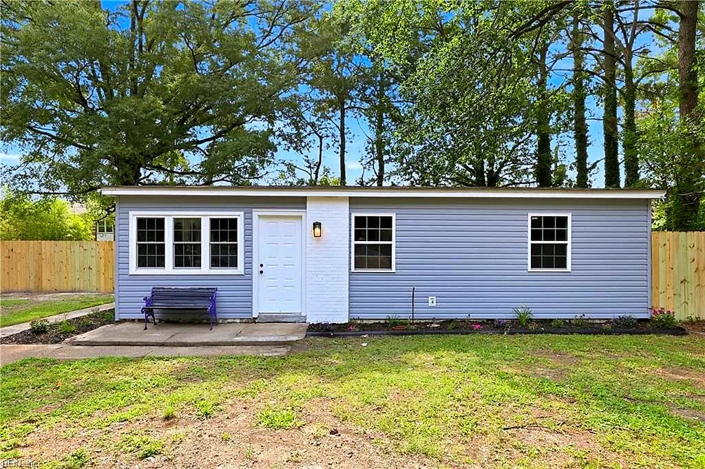 4328 Fontana AVE, CHESAPEAKE VA 23325 - Main photo