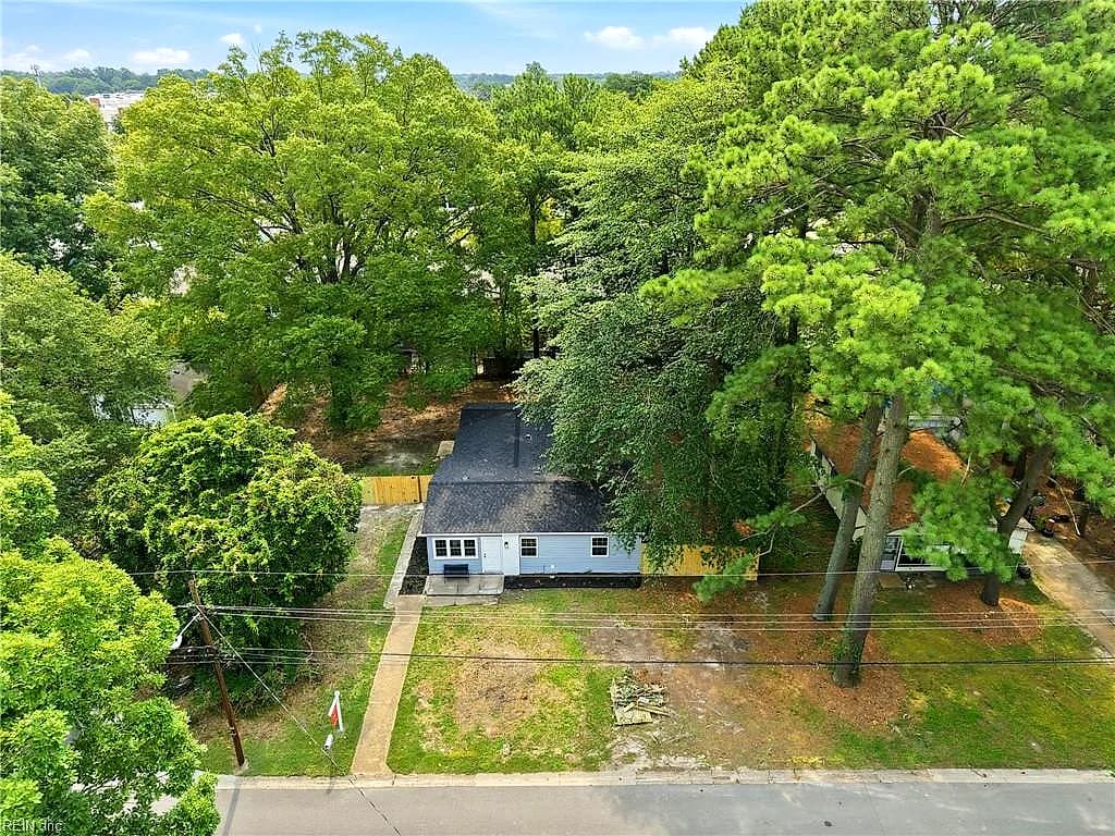 4328 Fontana AVE, CHESAPEAKE VA 23325 - Photo 3
