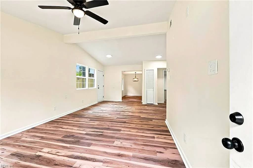 4328 Fontana AVE, CHESAPEAKE VA 23325 - Photo 4