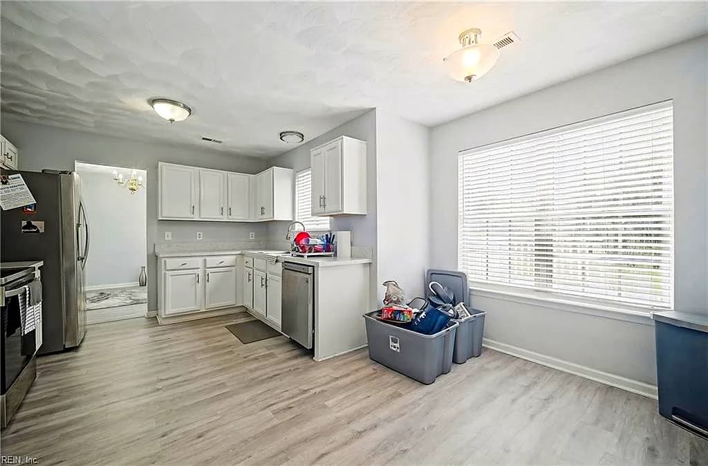 4256 Sedgewyck CIR, PORTSMOUTH VA 23703 thumb 11