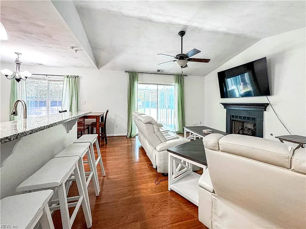 502 Jean CT, NEWPORT NEWS VA 23608 thumb 6