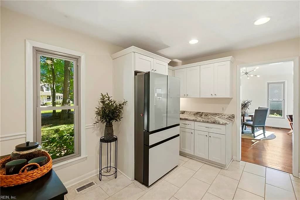 7740 Waters Edge LN, GLOUCESTER POINT VA 23062 thumb 9