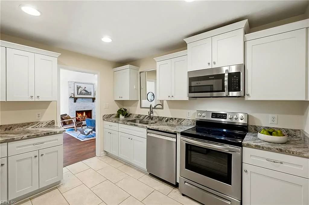 7740 Waters Edge LN, GLOUCESTER POINT VA 23062 thumb 10