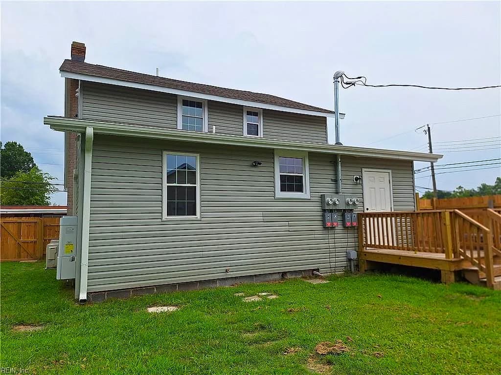 1814 Kecoughtan RD #C, HAMPTON VA 23661 - Photo 4