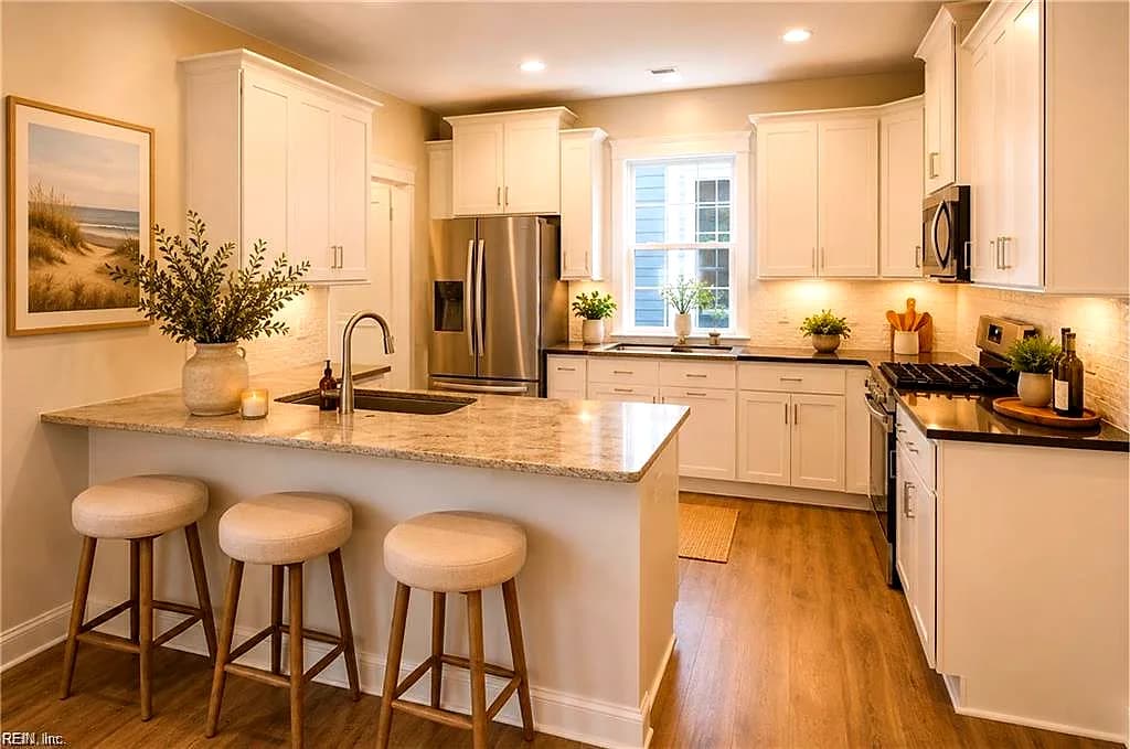 3123 E Ocean View AVE, NORFOLK VA 23518 - Photo 3