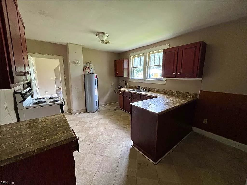 386 Leeland AVE, HAMPTON VA 23661 thumb 11