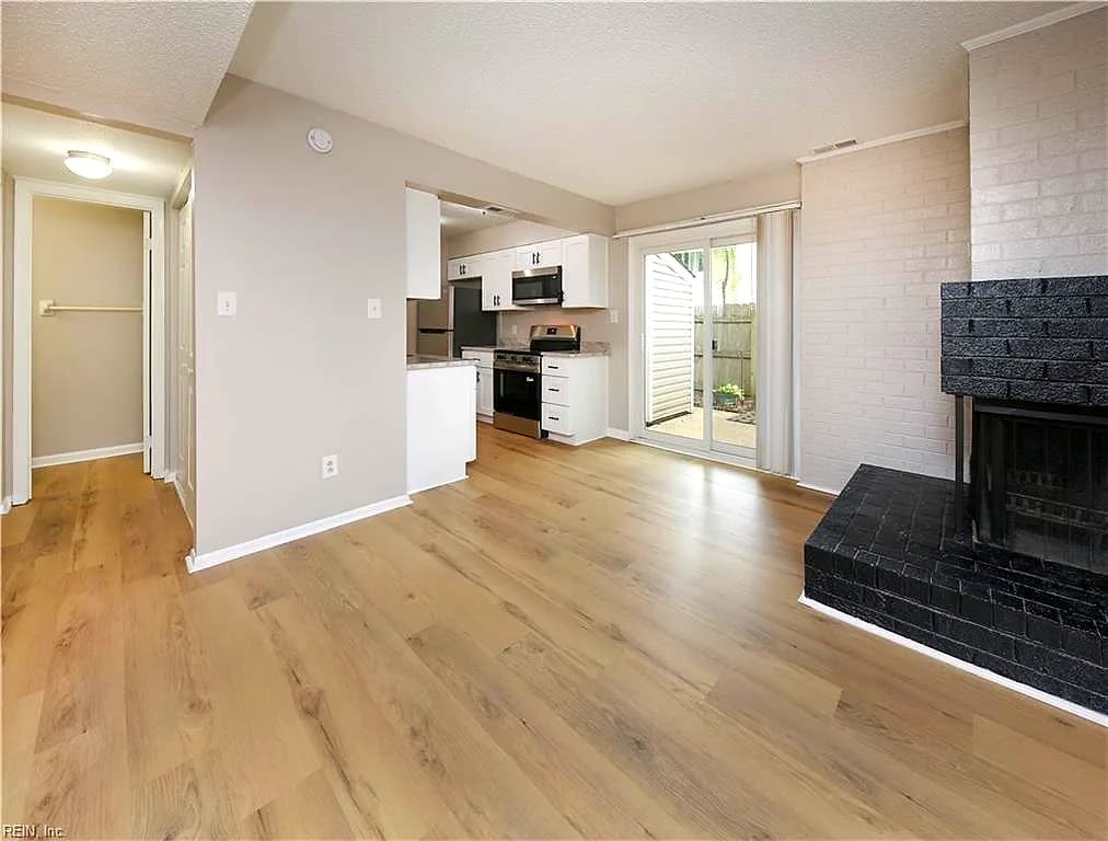 5306 Leicester CT, VIRGINIA BEACH VA 23462 thumb 8