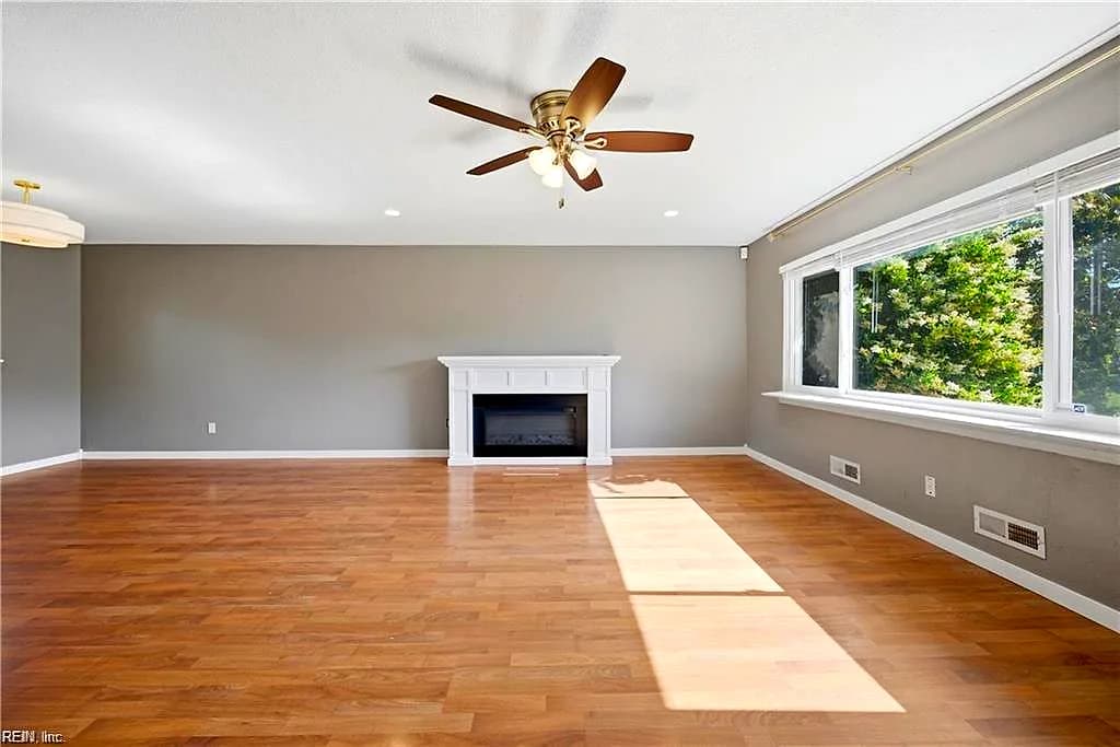 421 Cronin RD, VIRGINIA BEACH VA 23452 thumb 6
