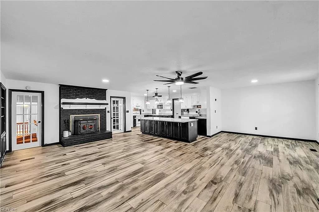 245 FERNWOOD FARMS RD, CHESAPEAKE VA 23320 thumb 6