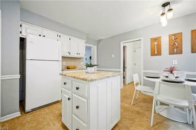 758 Village Green PW, NEWPORT NEWS VA 23602 thumb 11