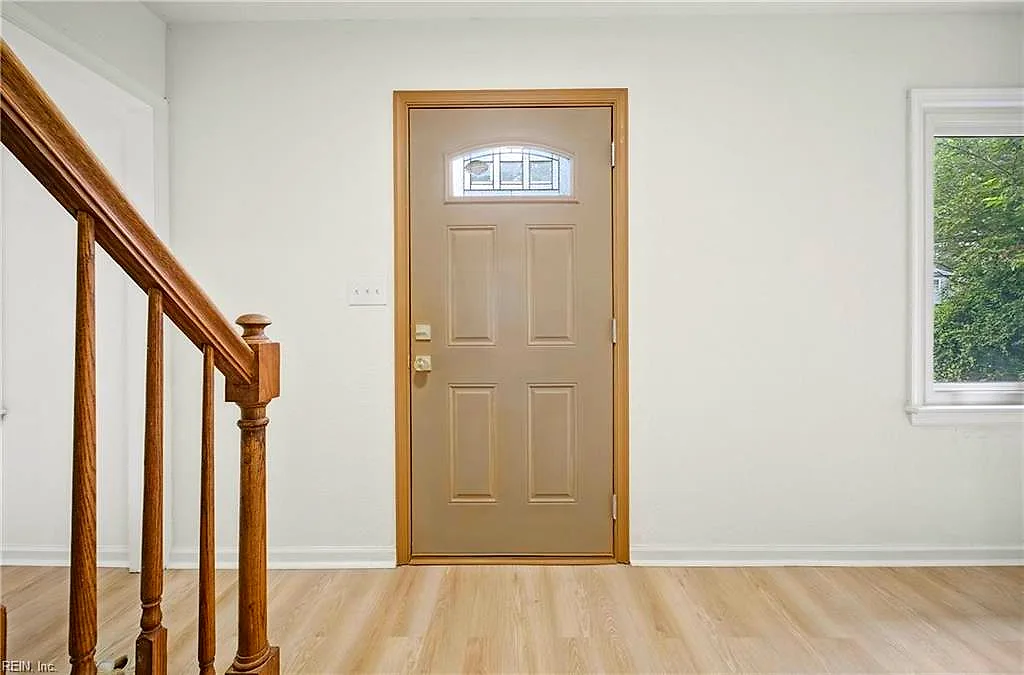 9 Newgate Village RD, HAMPTON VA 23666 thumb 8