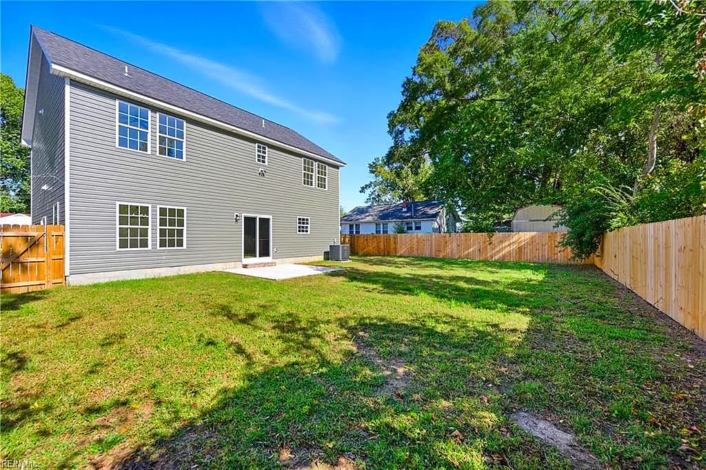 1015 42nd ST, NEWPORT NEWS VA 23607 thumb 8